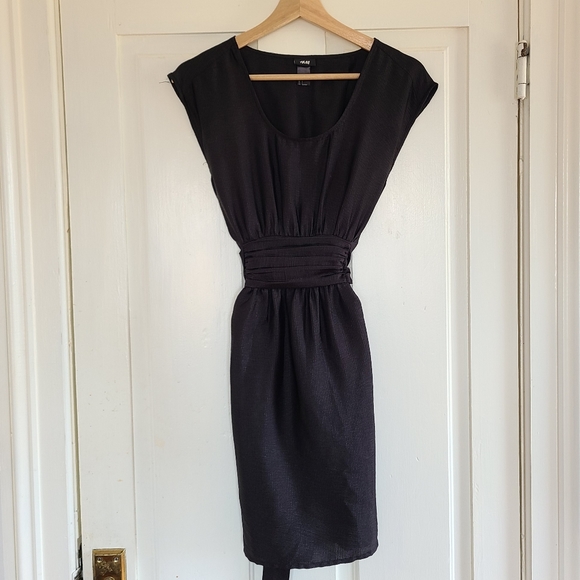 H&M - Black mini dress - Picture 5 of 10